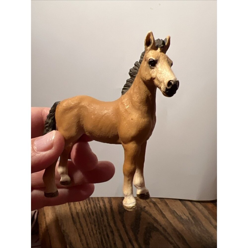 Schleich Horse 13714 Tennessee Walker Yearling Filly Retired Perfect 4" X4" - Picture 7 of 9